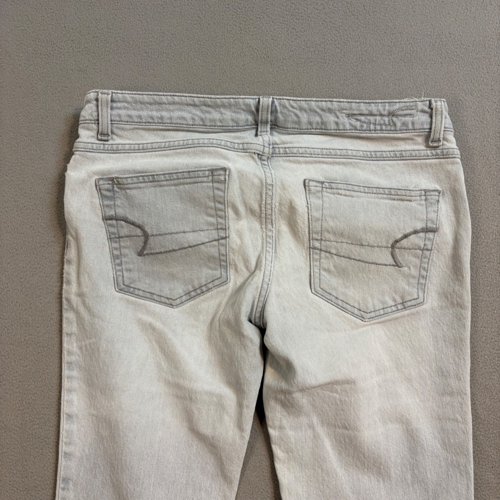 American Eagle Low Rise Bootcut Jeans Light Wash Y2K Womens 6 distressed - Picture 13 of 15